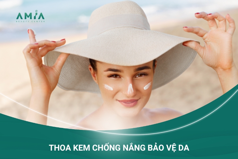 Vào ban ngày bạn cần thoa thêm kem chống nắng để bảo vệ da toàn diện