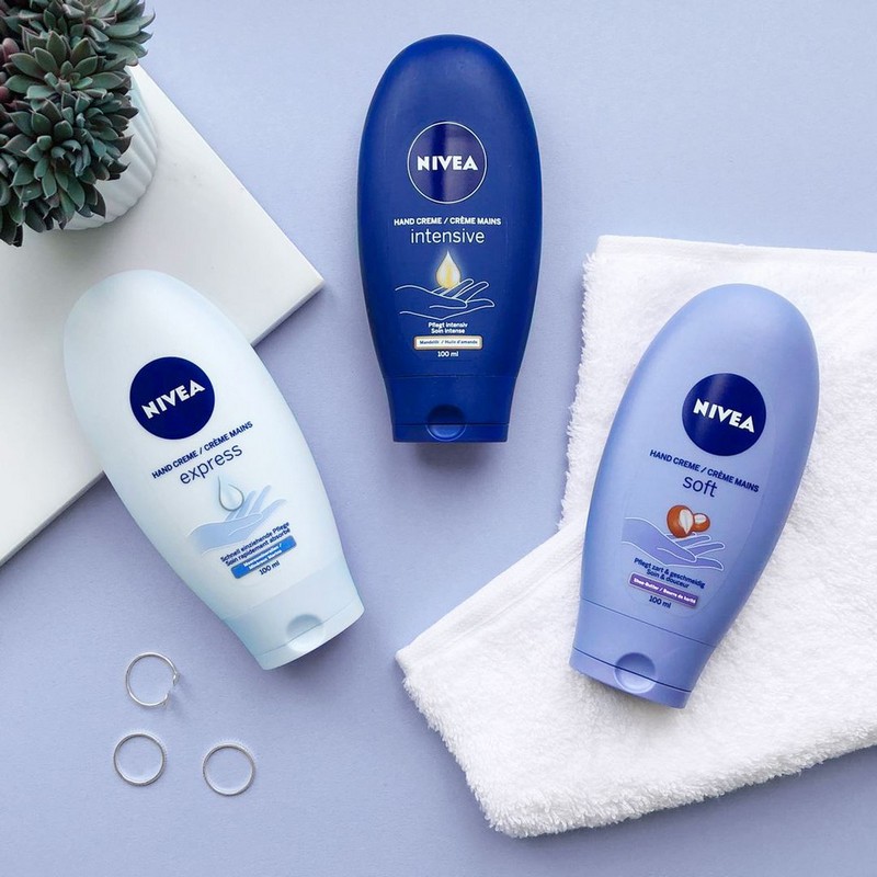 Kem dưỡng da tay Nivea Handcreme Intensive Care