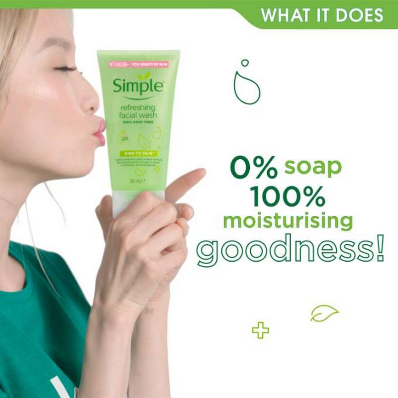 Sữa rửa mặt dịu nhẹ cho da mụn Simple Kind To Skin Refreshing Facial Wash Gel