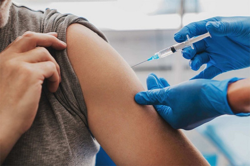 Cơ delta cánh tay (tiêm bắp tay): Vị trí thường gặp trong tiêm vaccine