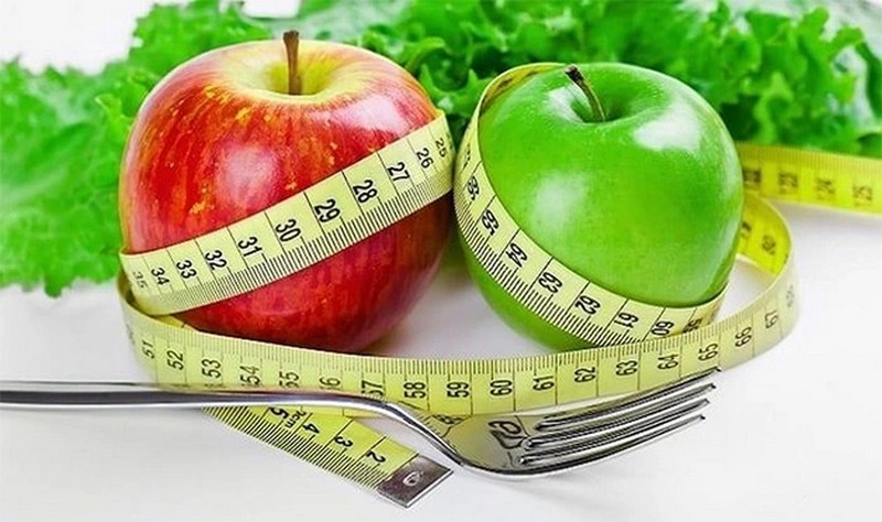 Những điểm cần chú ý khi ăn táo giảm cân